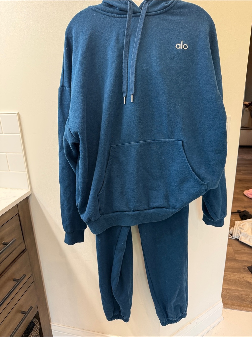 ALO Yoga Teal Blue Hooded Pajama Set